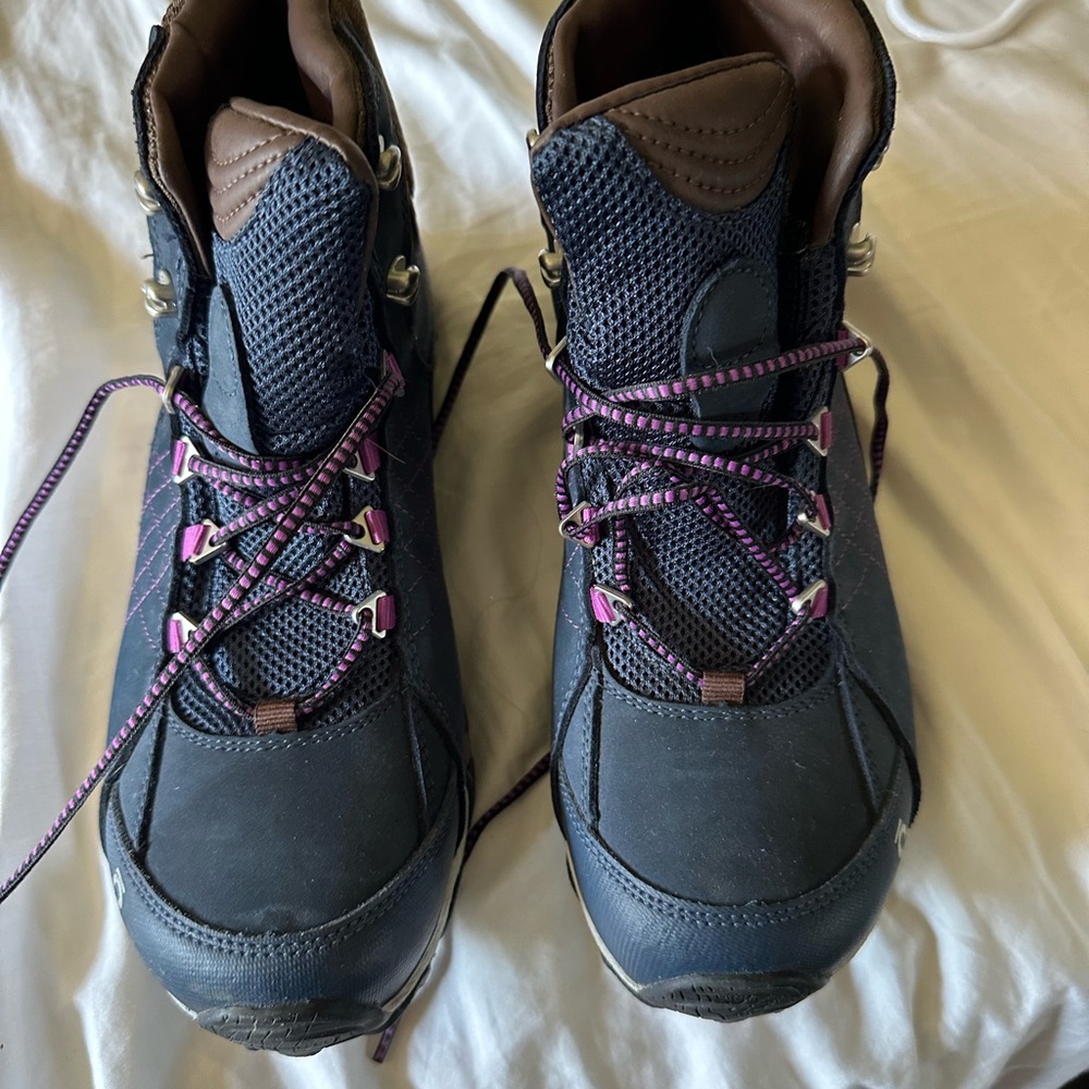 Women's Hiking Boots - Black and Purple